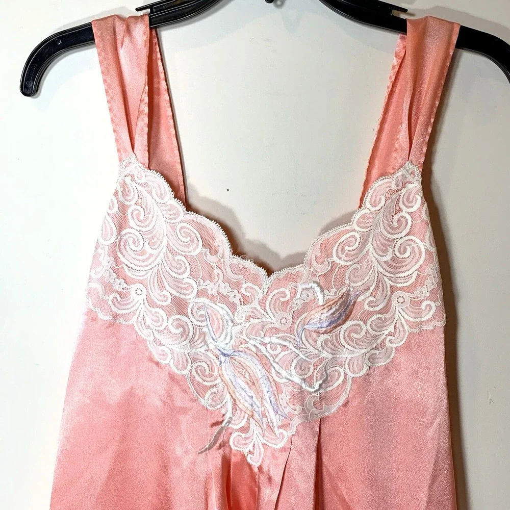 Natori‎ Chemise Nightgown Womens Small Peach Satin Slip Dress Lace Embroidered